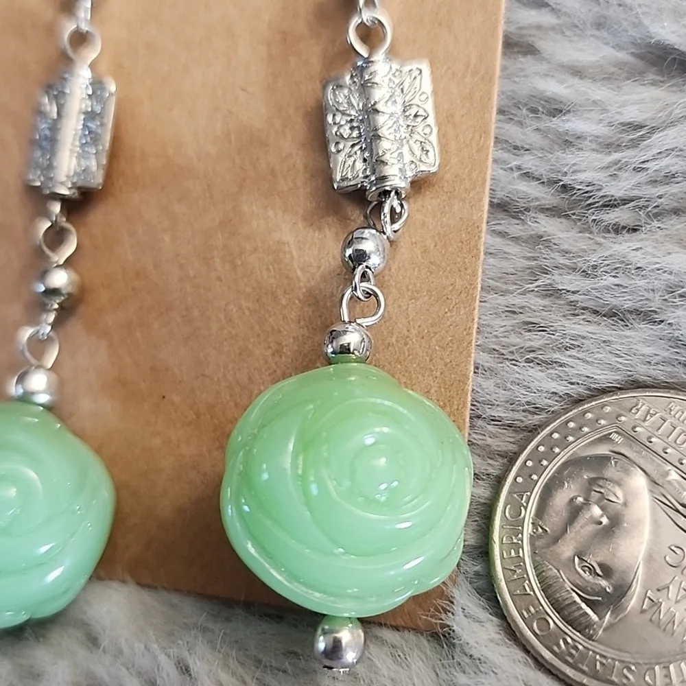 Green and Silver Rose Detail Dangle Earrings‎